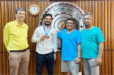 IIT Delhi Student Plays in 2023 ICF Dragon Boat World Cup; Team Wins Bronze